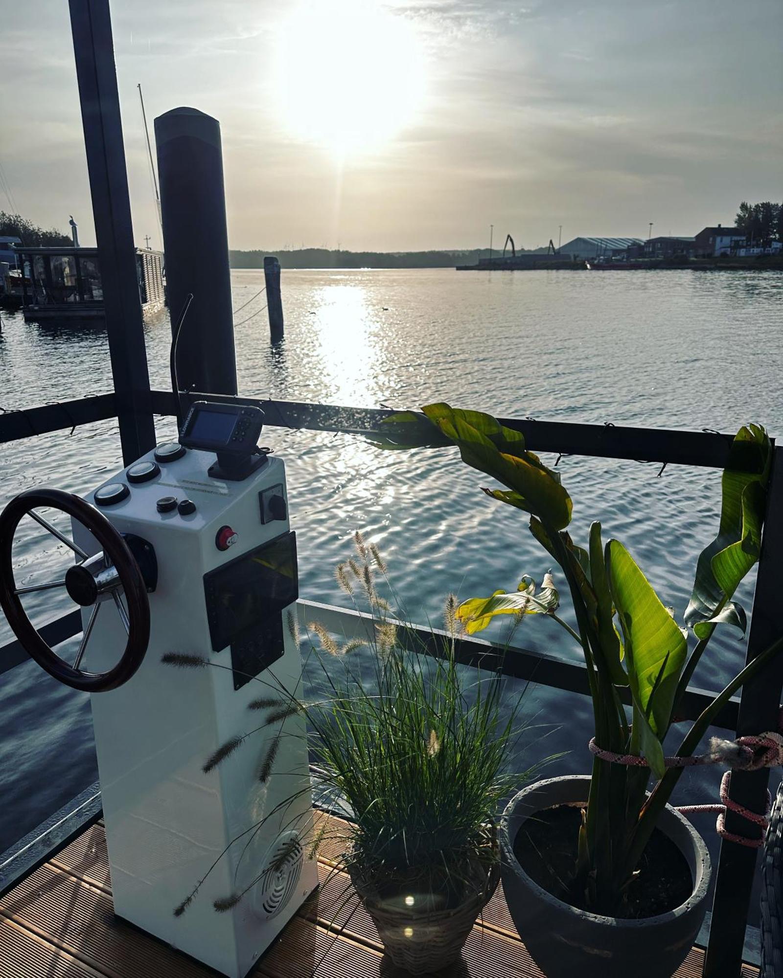 Apartamento Premium Hausboot Trave Traum Lubeca Exterior foto